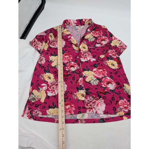 Victoria's Secret Pajama Short Set Size Medium Rose Pattern - Picture 7 of 8